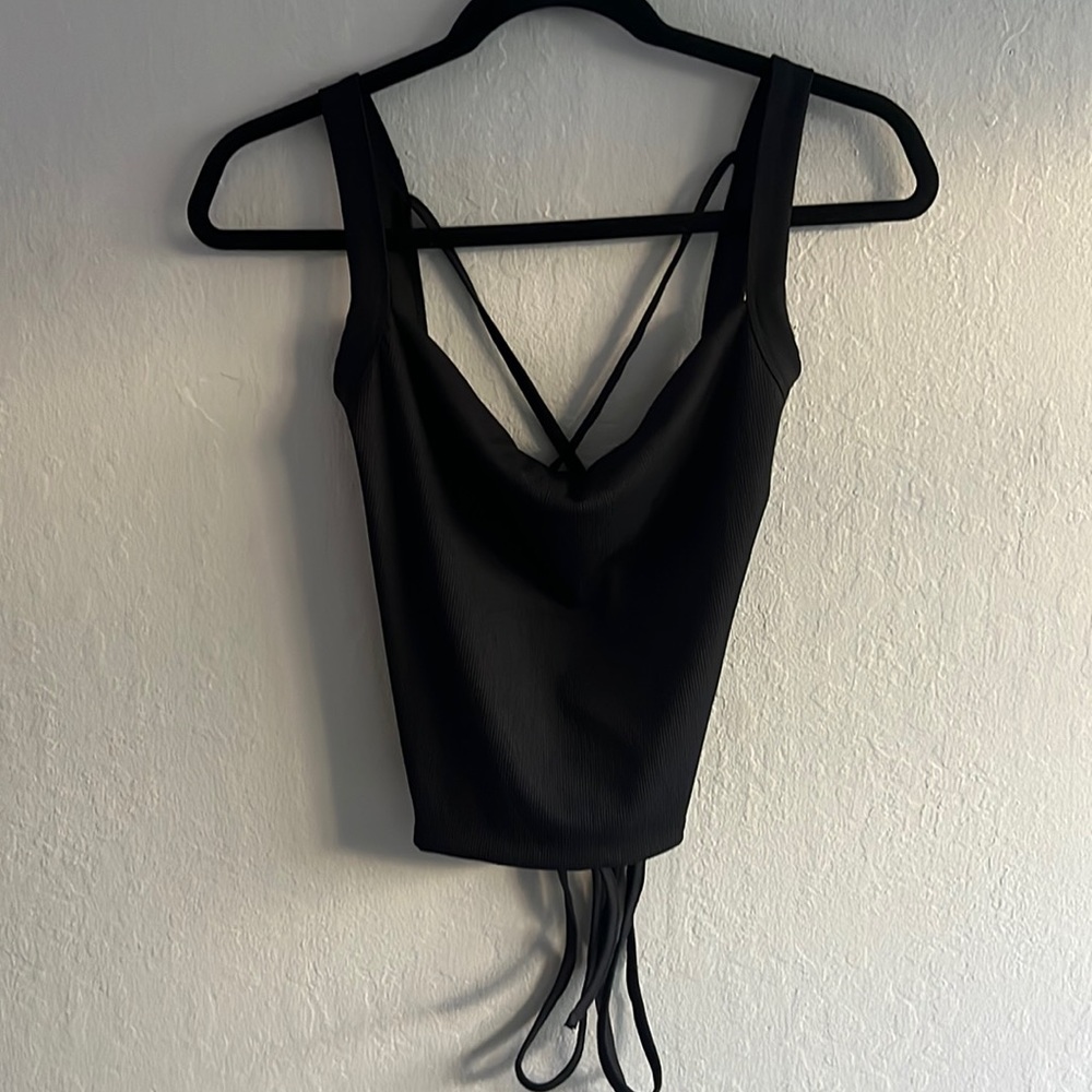 Cotton On crop top